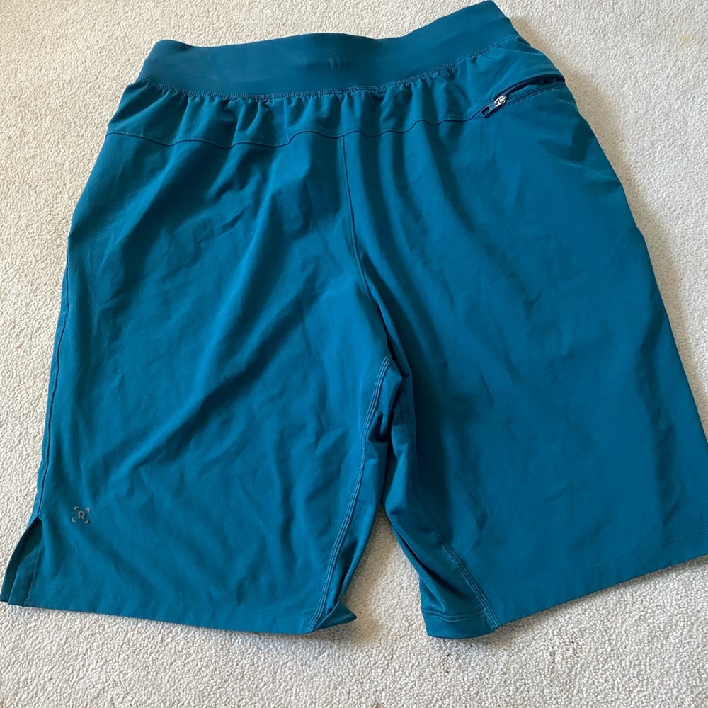 Mens medium lululemon shorts